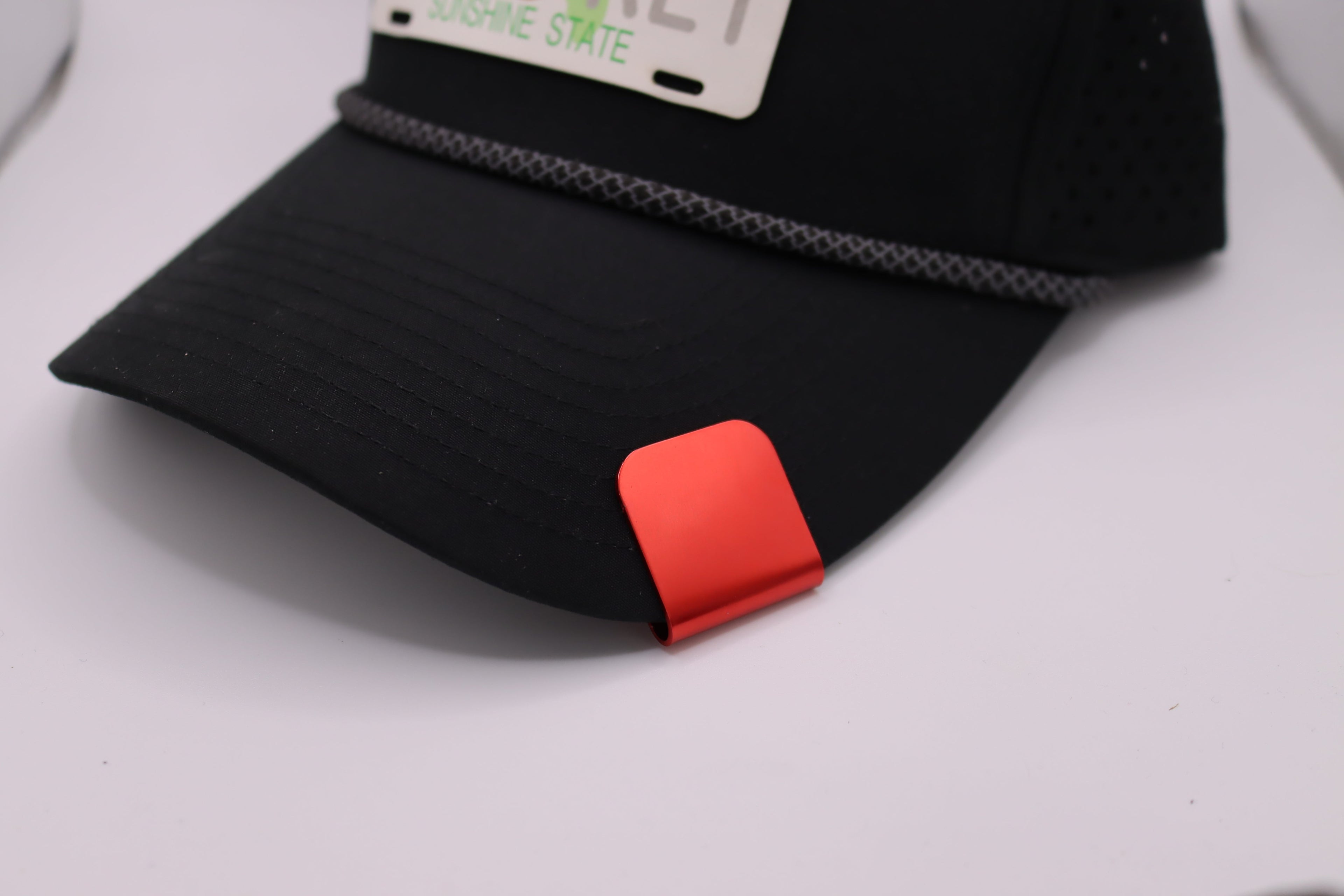 Red Hat Brim Clip